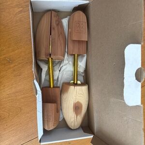 Jos. A. Bank Aromatic Cedar Shoe Trees